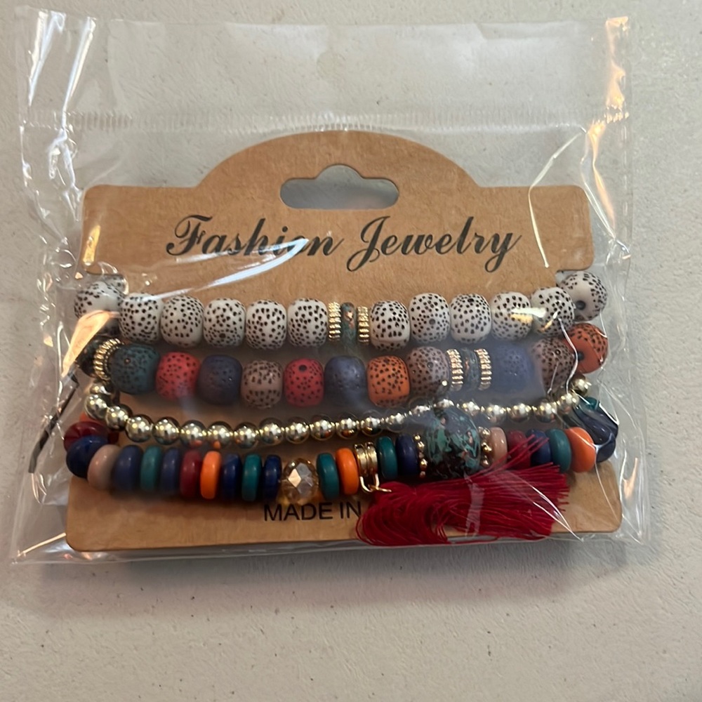 New Boho stackable stretch bead bracelets. (4) - Picture 3 of 4